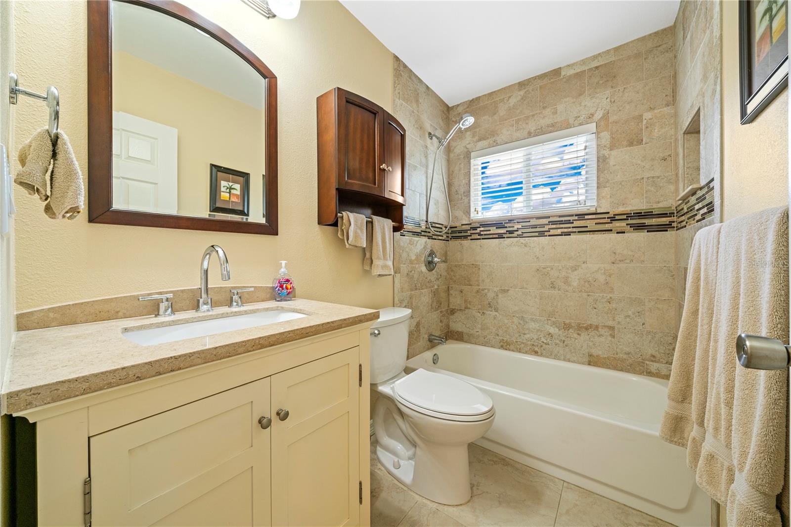 Image 32 of 43 For 5965 15th Street N