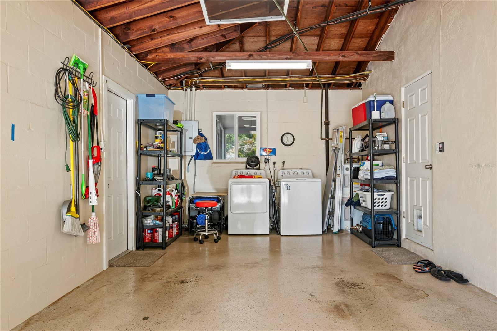 Image 33 of 43 For 5965 15th Street N