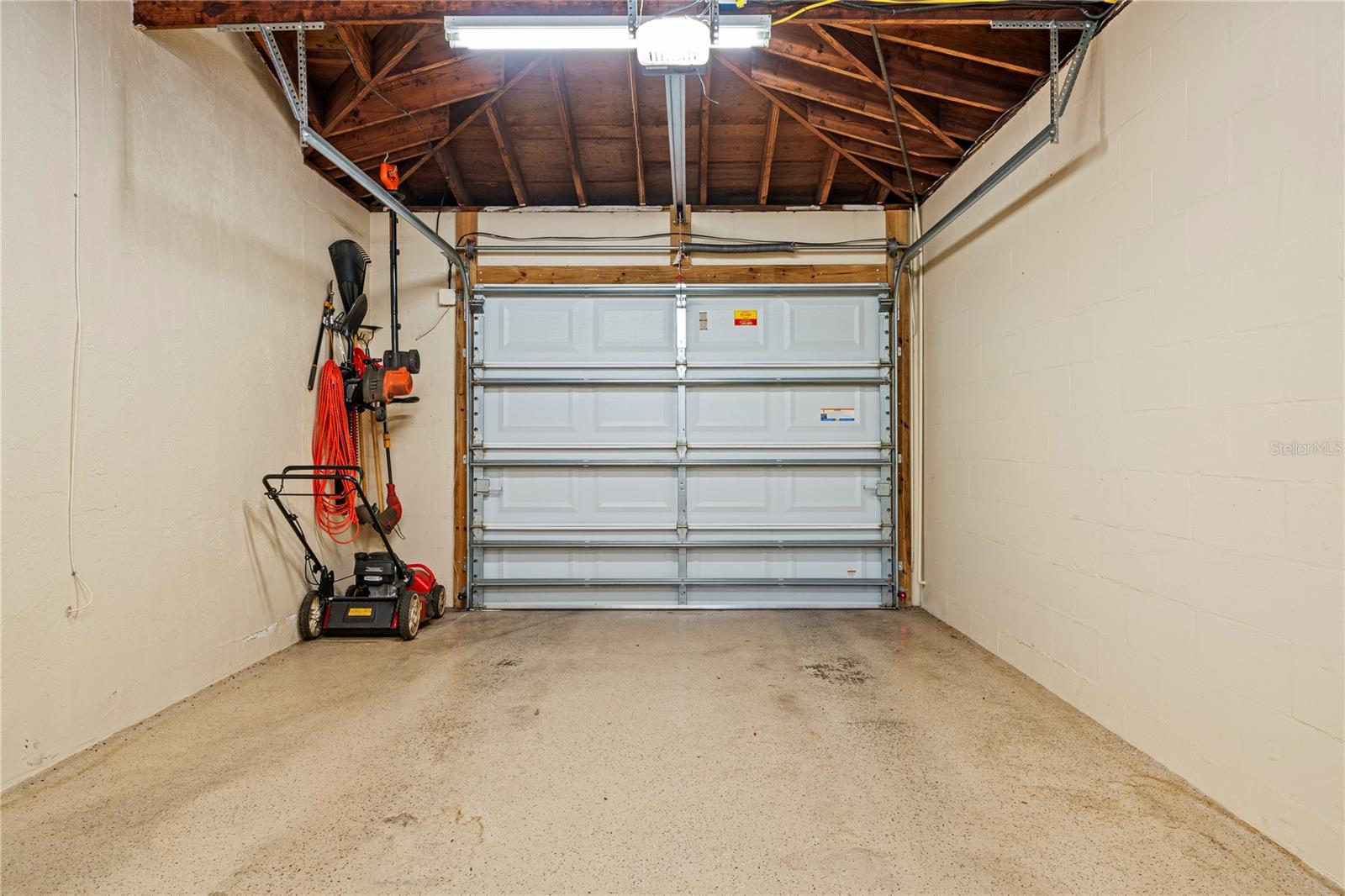 Image 34 of 43 For 5965 15th Street N