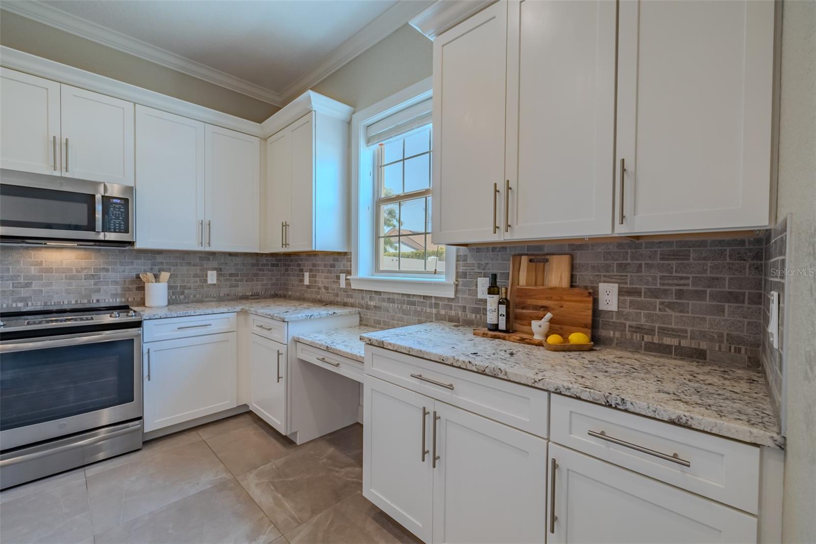 Image 17 of 49 For 3224 Empedrado Street