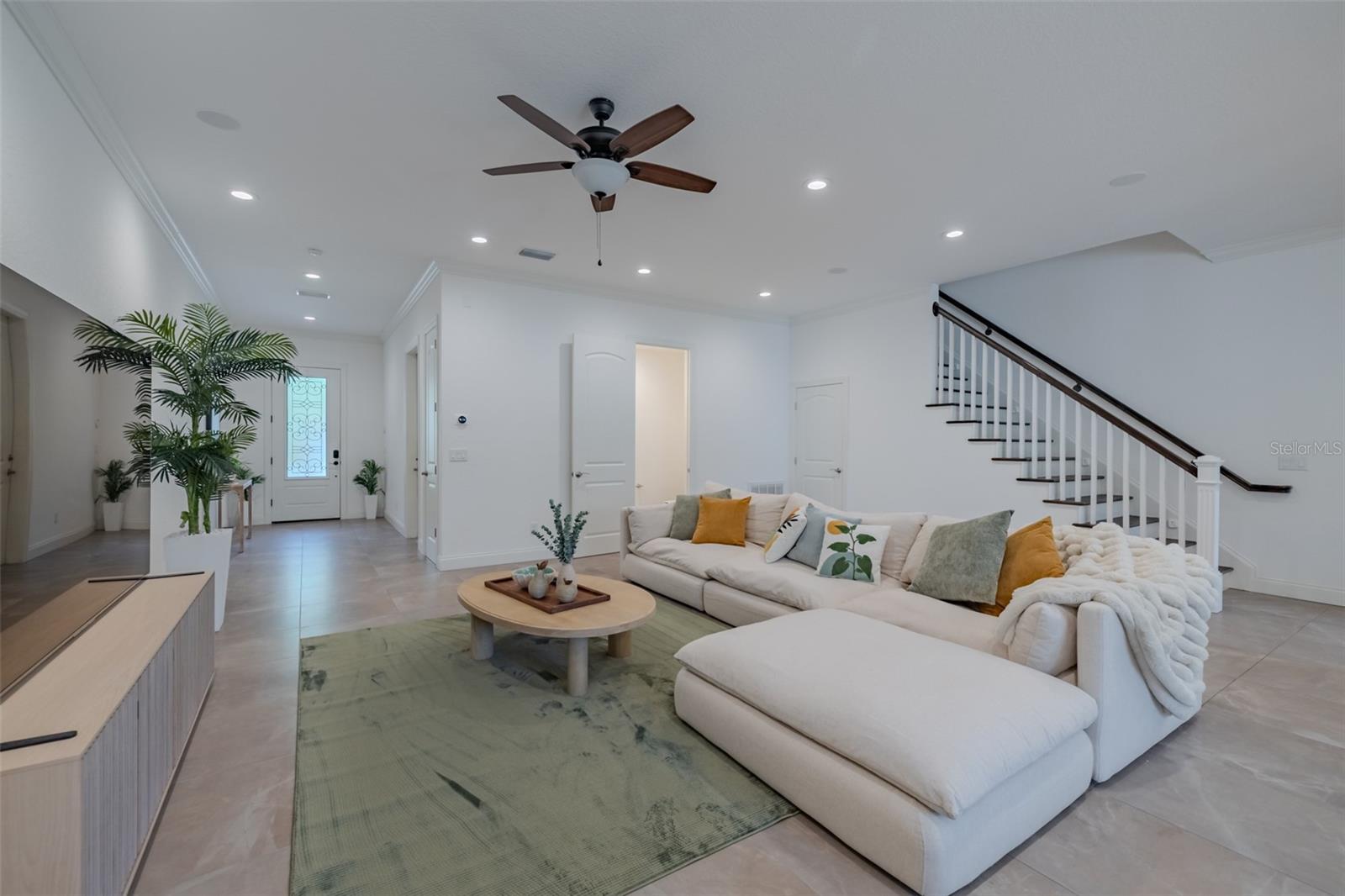 Image 3 of 49 For 3224 Empedrado Street