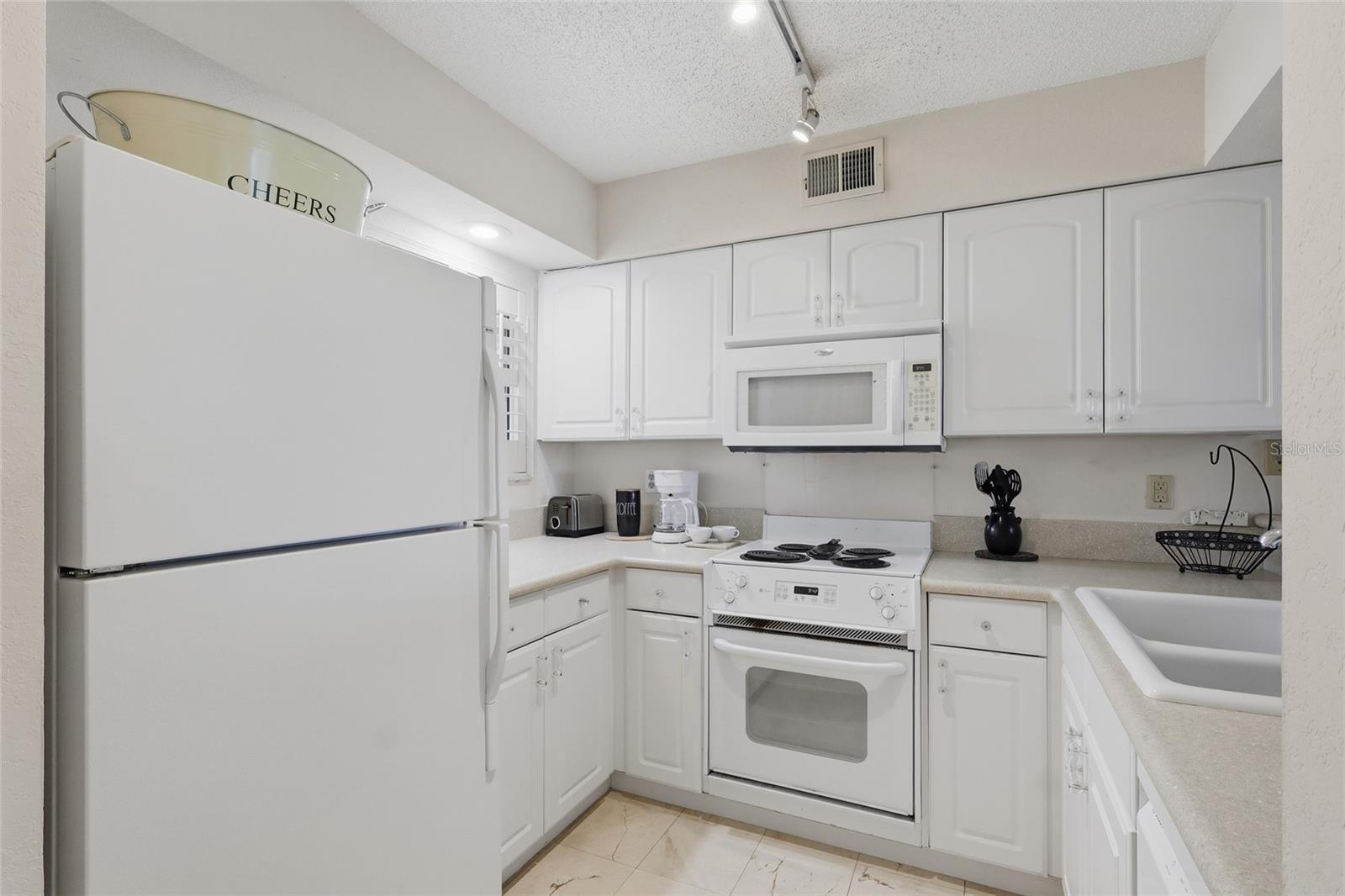 Image 8 of 39 For 29130 Bay Hollow Drive 3312