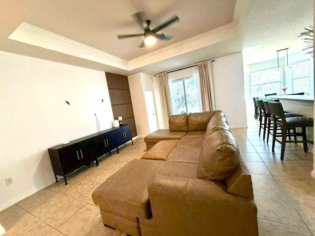 Image 5 of 22 For 32914 Hillman Court