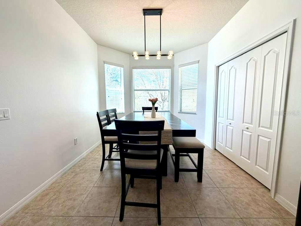 Image 8 of 22 For 32914 Hillman Court