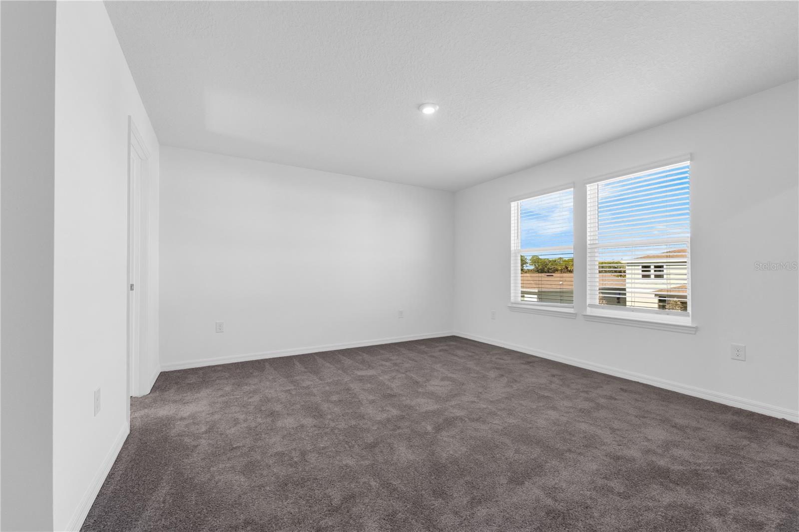 Image 39 of 55 For 10128 Morning Meadowlark Trail
