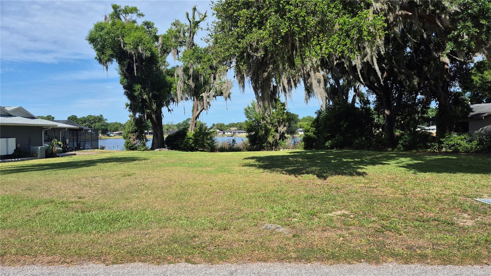 Image 2 of 4 For 3745 Lake Breeze Drive