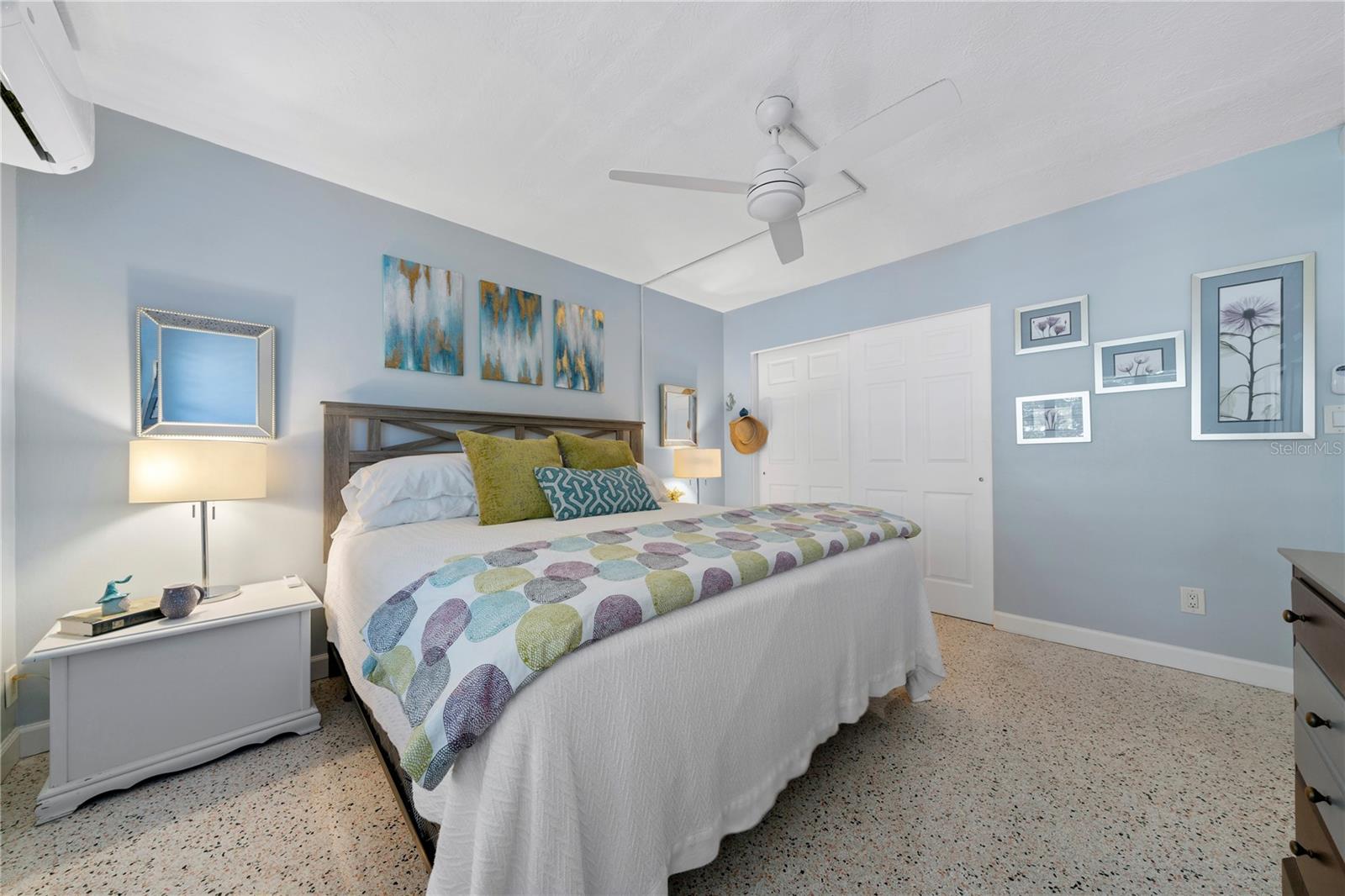 Image 16 of 48 For 121 46th Avenue 2g