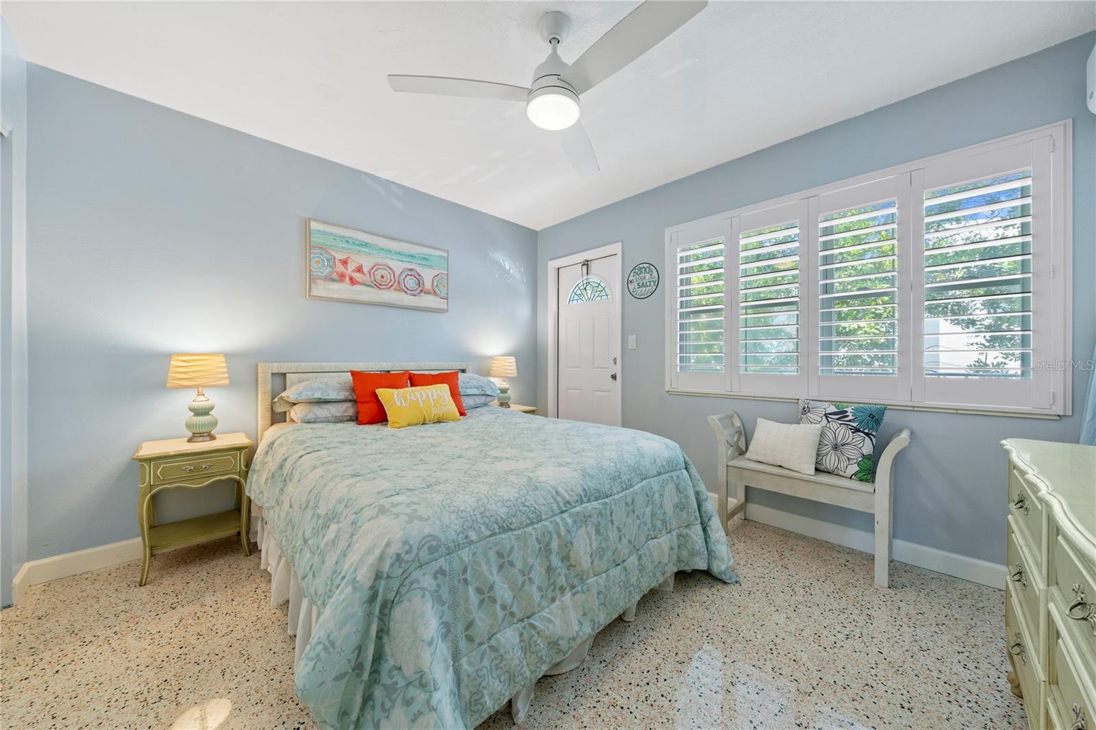 Image 20 of 48 For 121 46th Avenue 2g