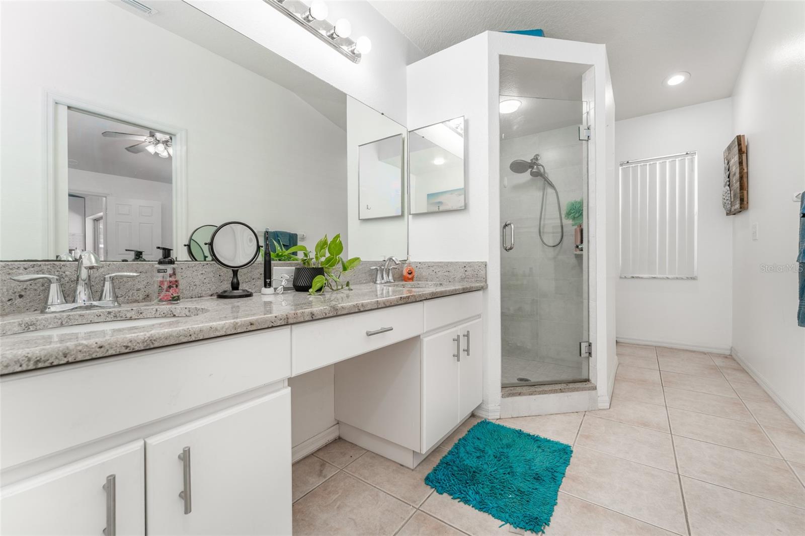 Image 15 of 43 For 10727 Deepbrook Dr