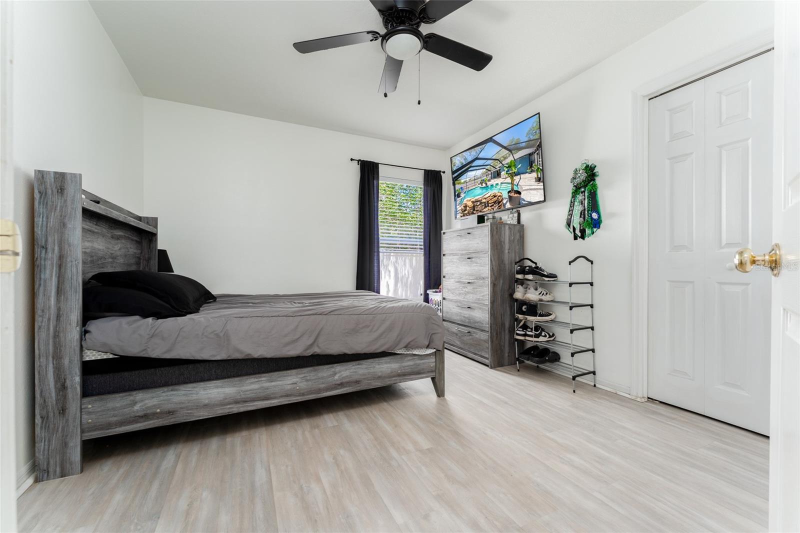 Image 21 of 43 For 10727 Deepbrook Dr
