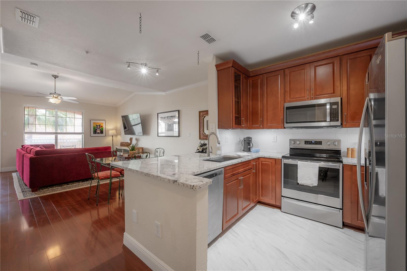 Image 14 of 72 For 5000 Culbreath Key Way 8-302