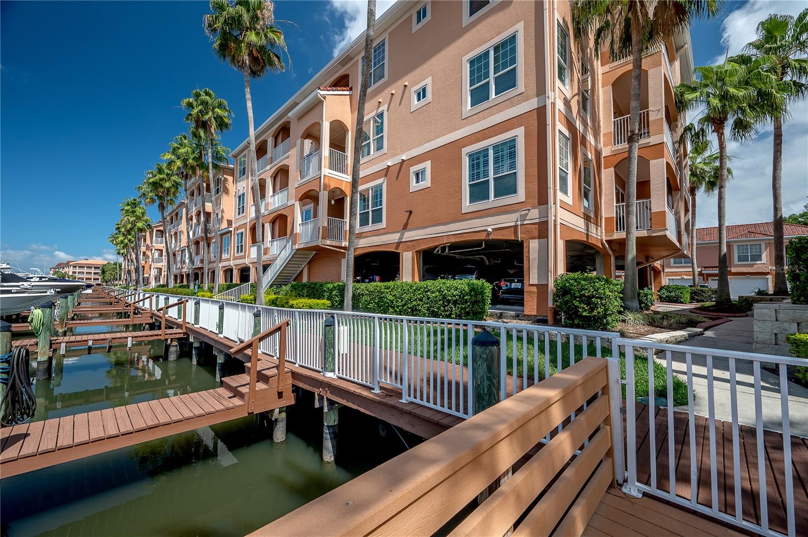 Image 34 of 72 For 5000 Culbreath Key Way 8-302