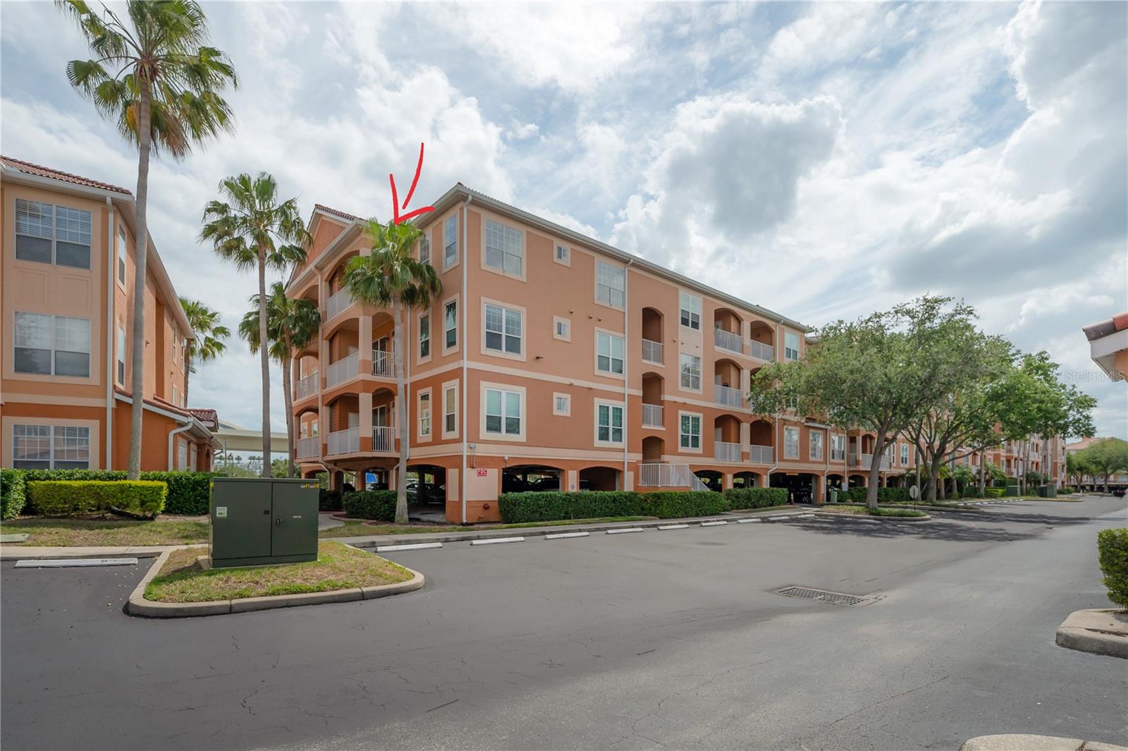 Image 38 of 72 For 5000 Culbreath Key Way 8-302