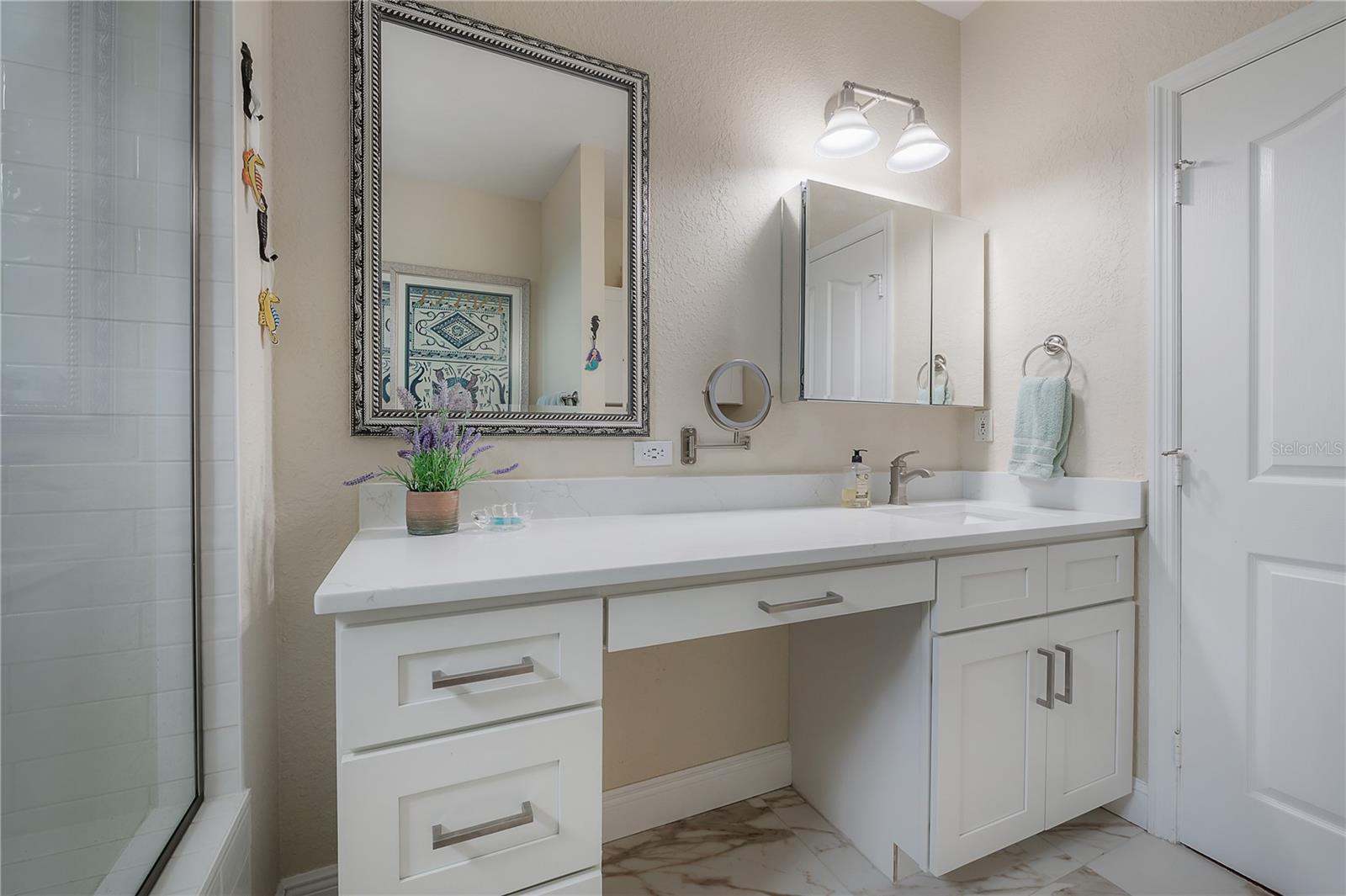 Image 8 of 72 For 5000 Culbreath Key Way 8-302
