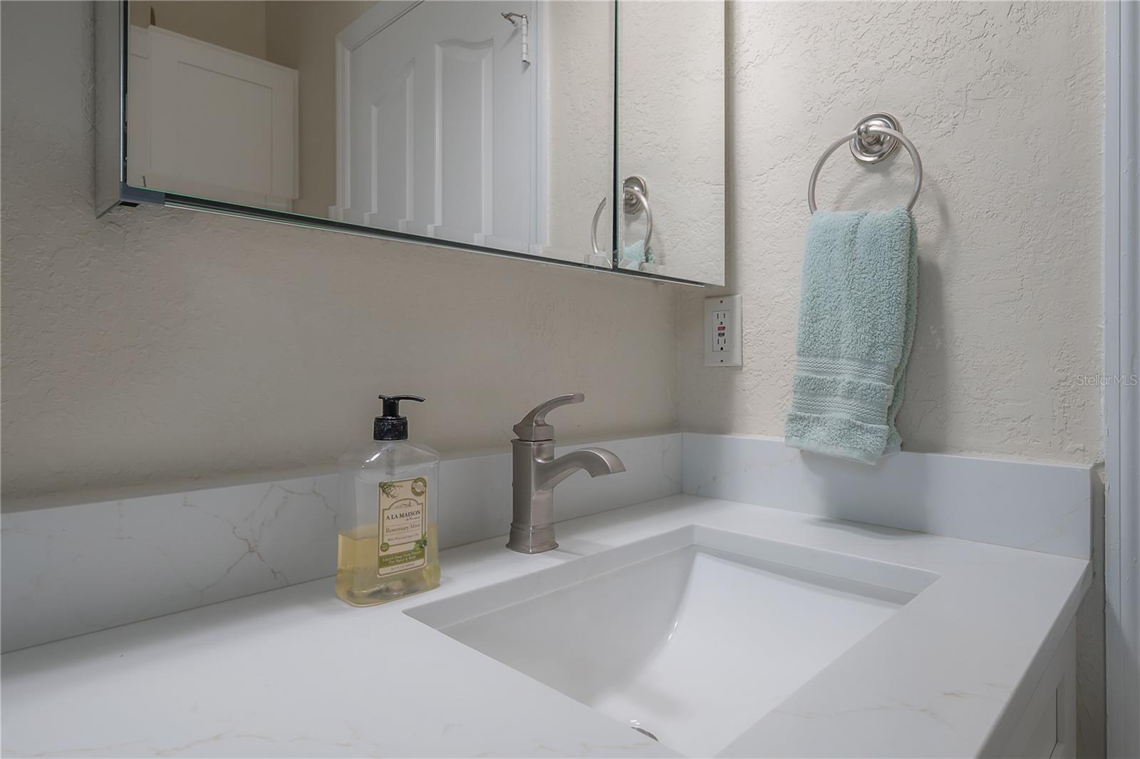 Image 9 of 72 For 5000 Culbreath Key Way 8-302
