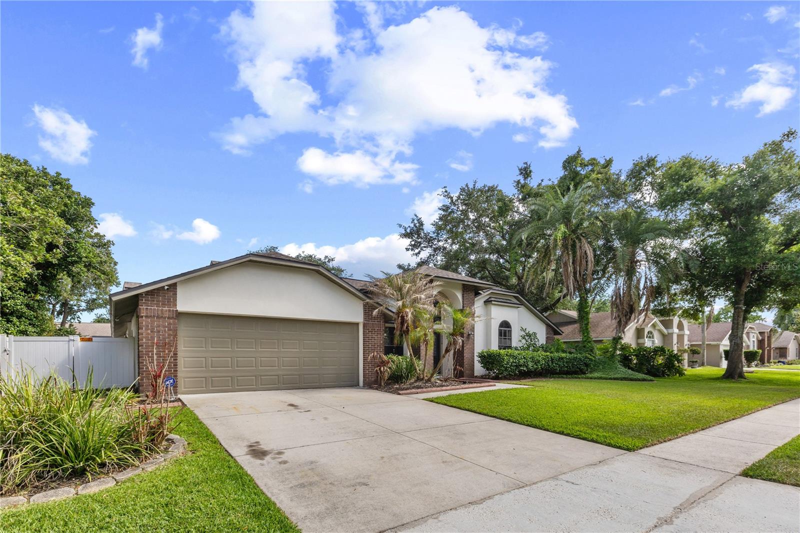 Image 2 of 20 For 2315 Eagle Bluff Drive