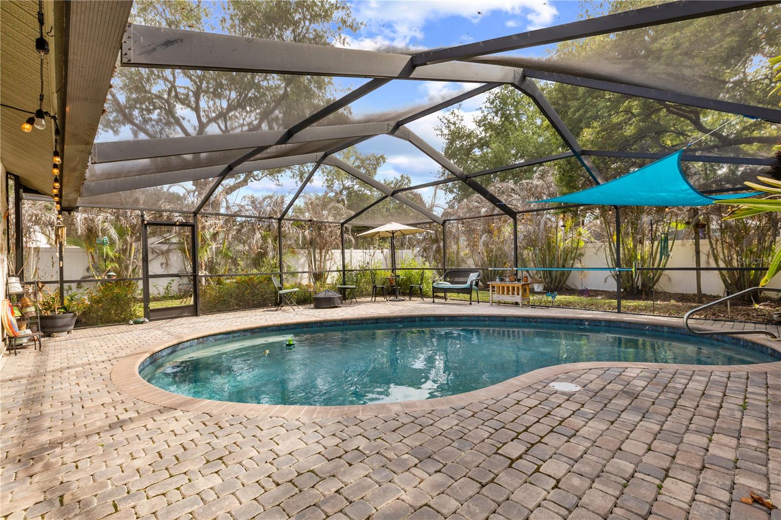 Image 4 of 20 For 2315 Eagle Bluff Drive