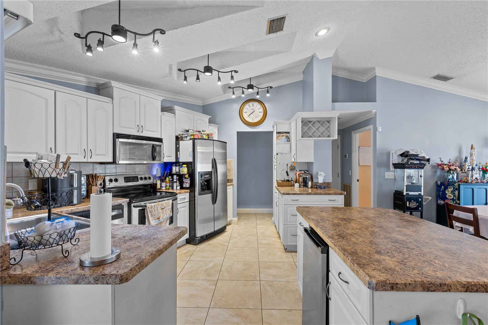 Image 9 of 20 For 2315 Eagle Bluff Drive