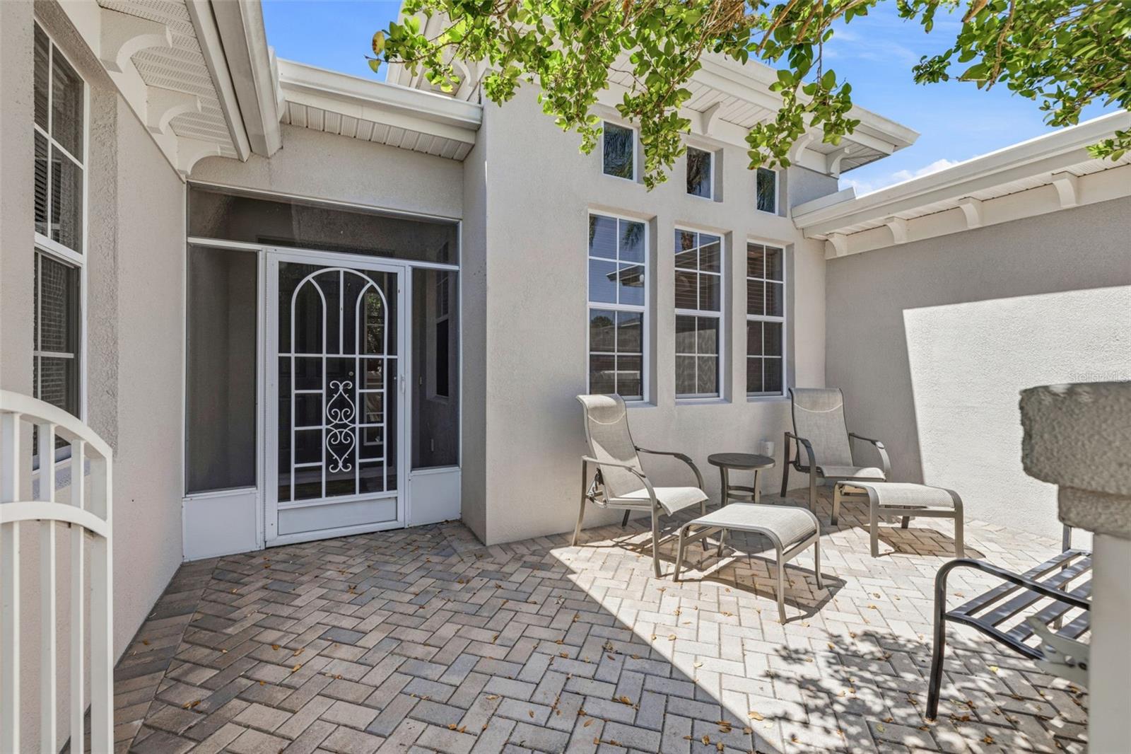 Image 4 of 80 For 2410 Kensington Greens Drive 5