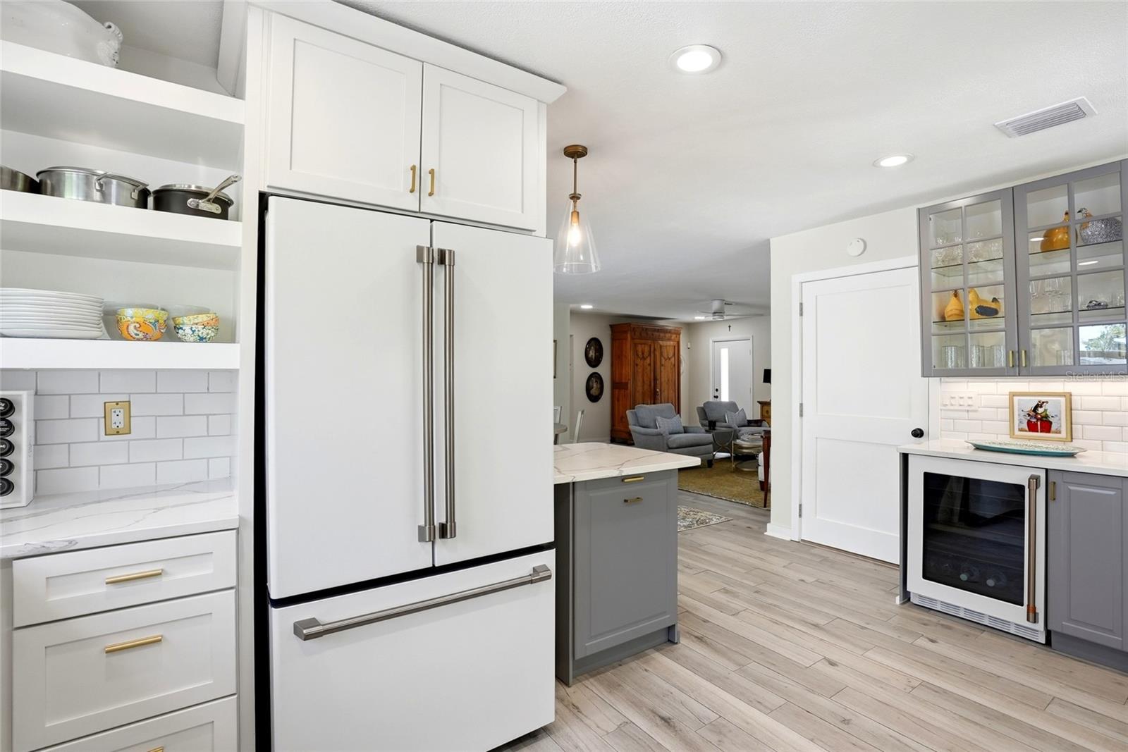 Image 8 of 51 For 743 43rd Avenue Ne