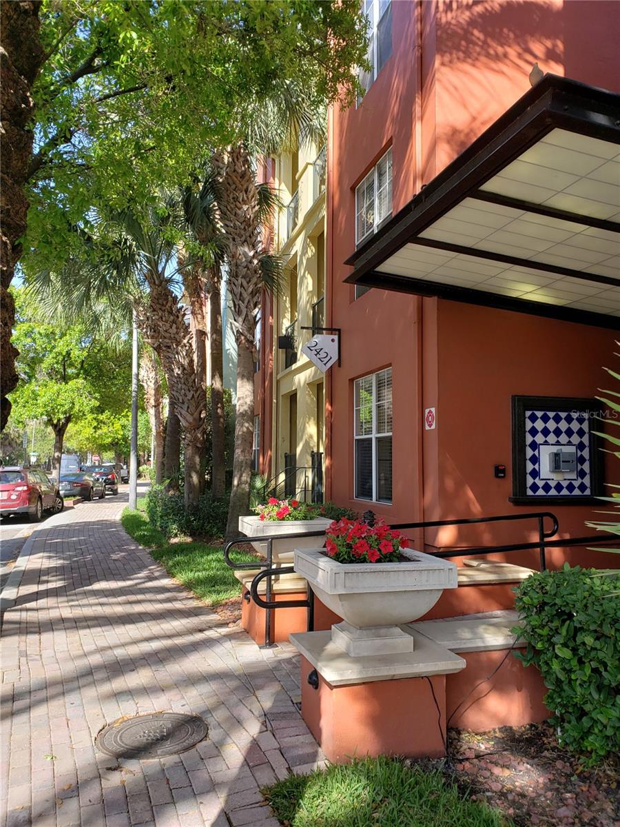 Details for 402 Armenia Avenue 114, TAMPA, FL 33609