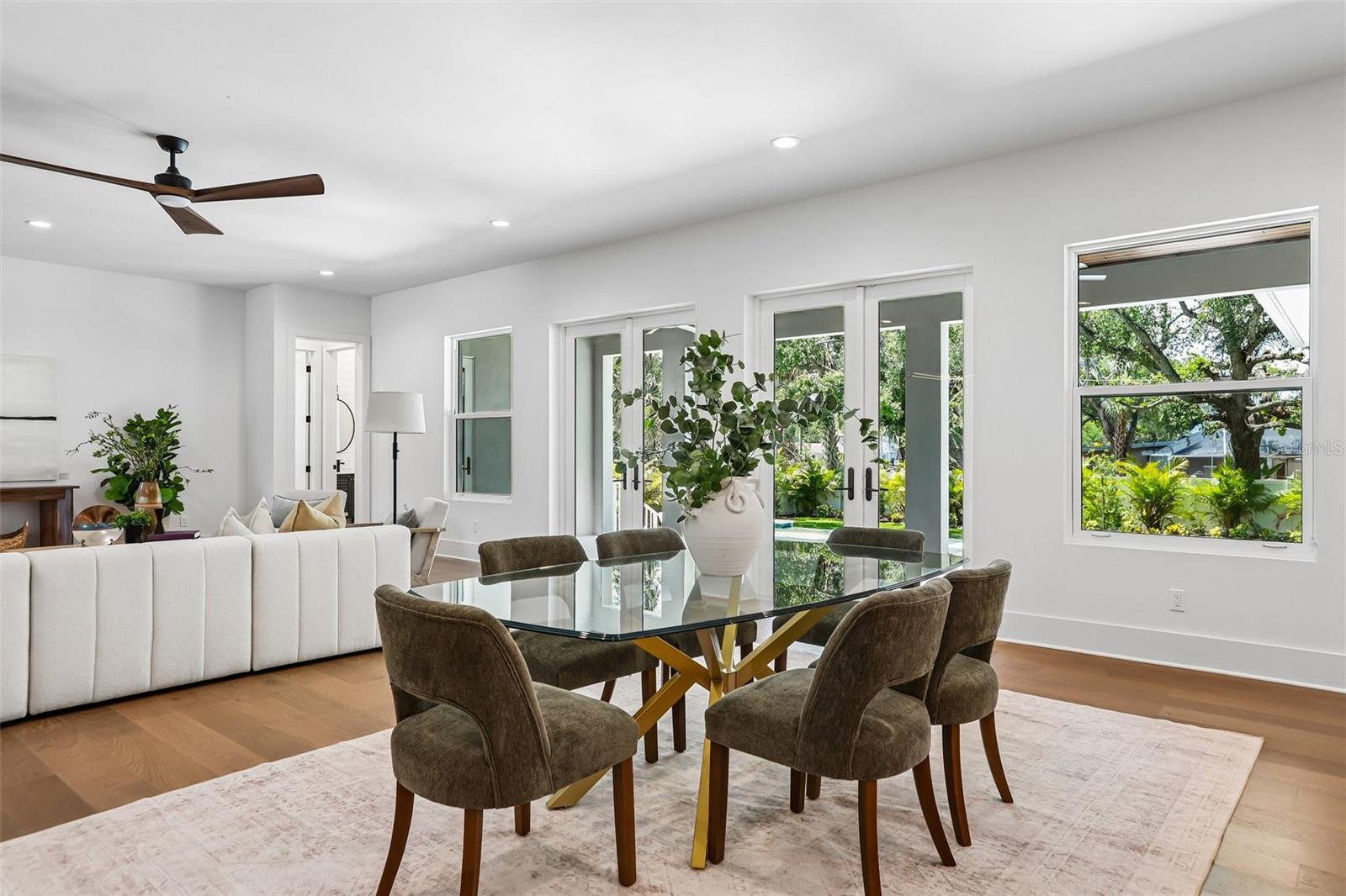 Image 31 of 100 For 3013 West Shore Boulevard