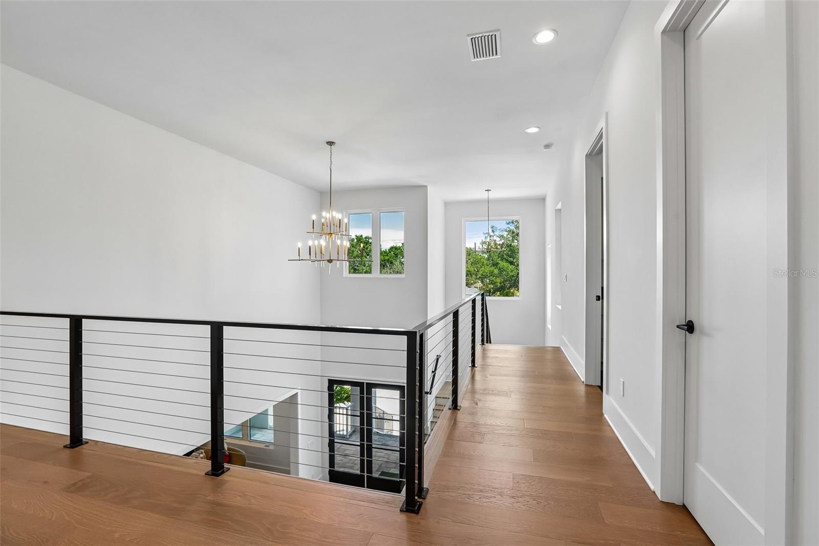 Image 47 of 100 For 3013 West Shore Boulevard