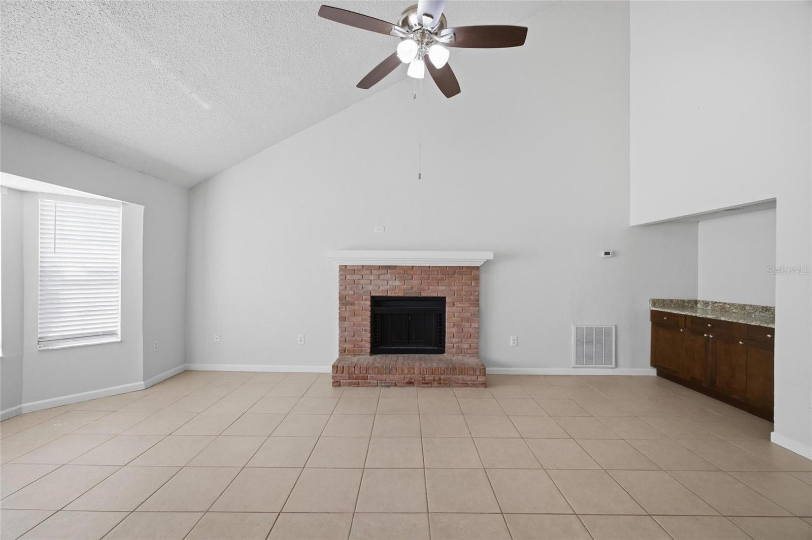 Image 9 of 41 For 1441 Monte Lake Drive