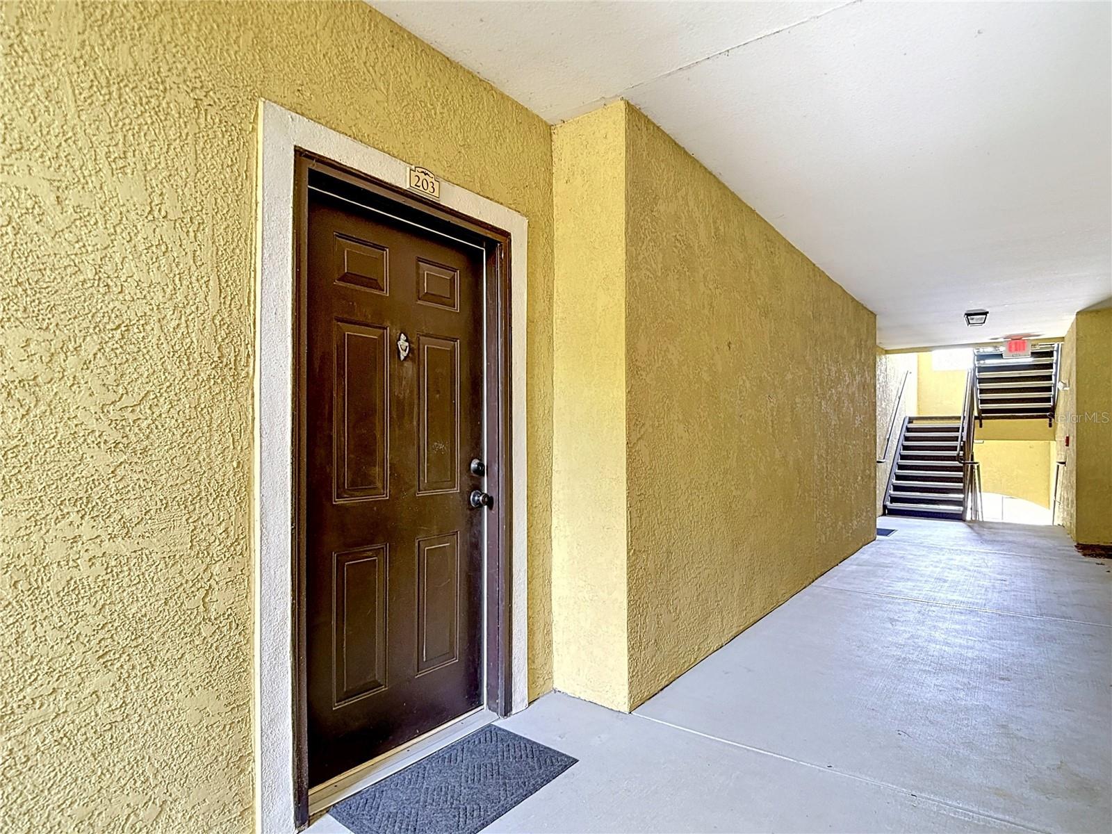 Image 4 of 75 For 10201 Courtney Palms Boulevard 203