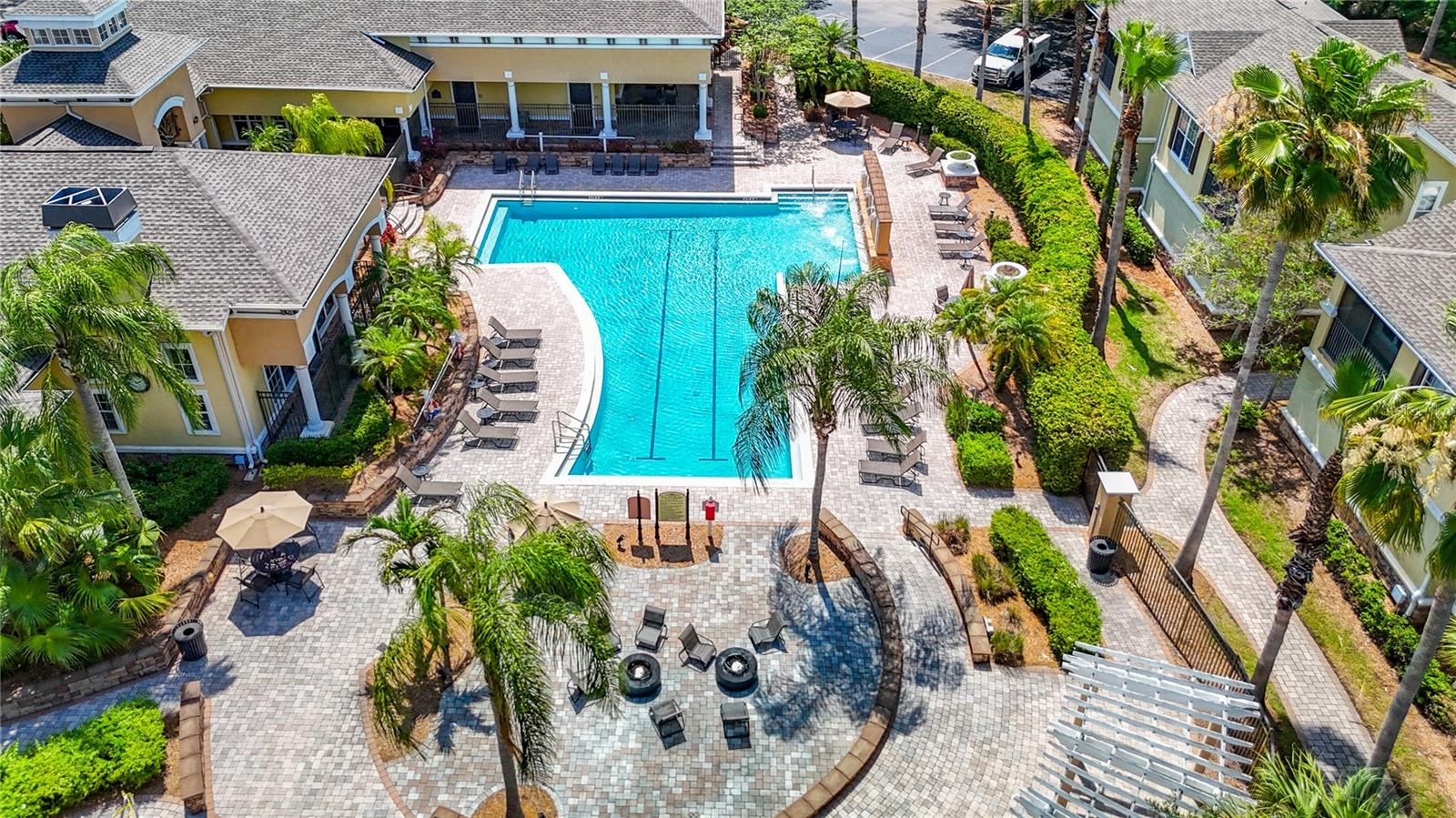 Image 45 of 75 For 10201 Courtney Palms Boulevard 203