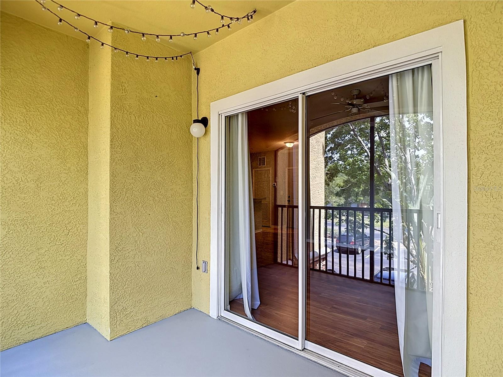 Image 5 of 75 For 10201 Courtney Palms Boulevard 203
