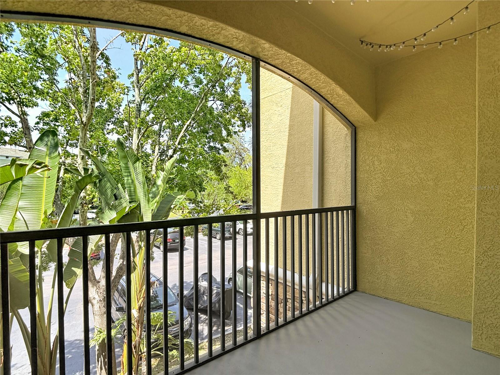 Image 6 of 75 For 10201 Courtney Palms Boulevard 203