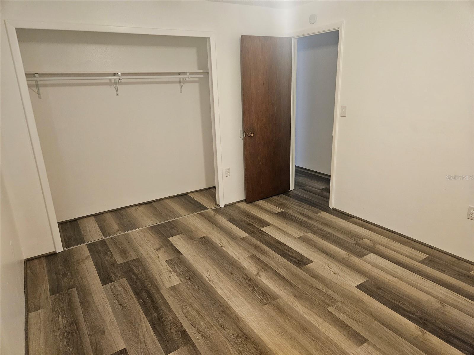 Image 11 of 20 For 11557 124th Terrace