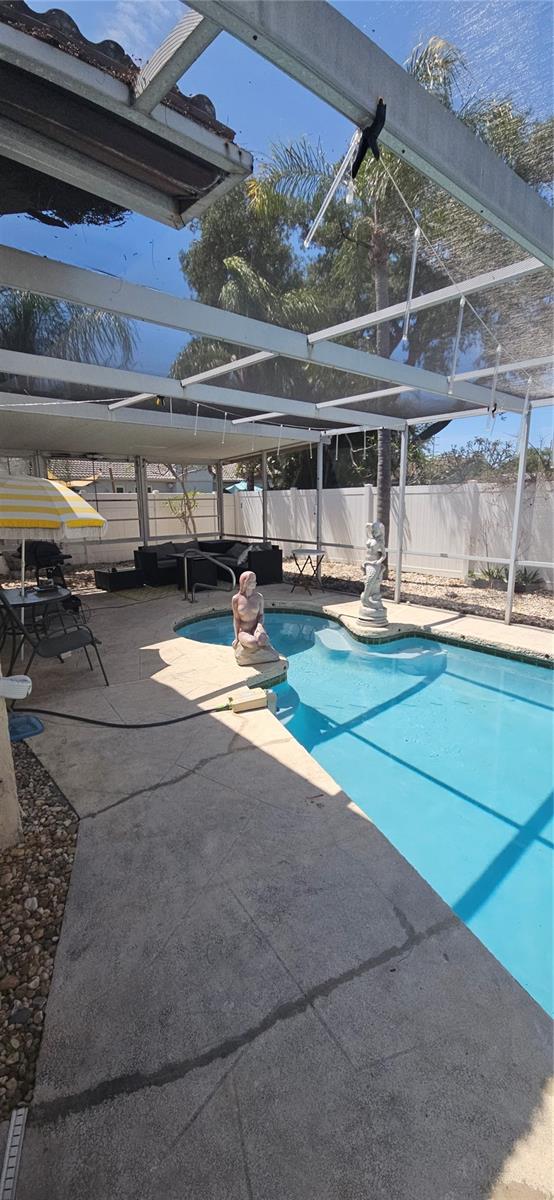 Image 19 of 20 For 11557 124th Terrace