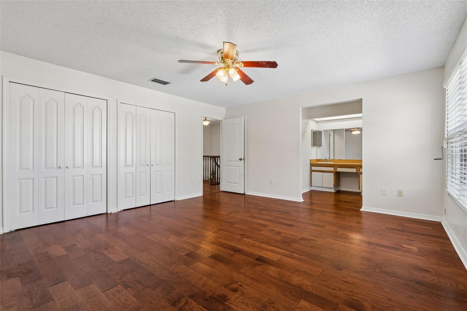 Listing photo id 22 for 2620 Giant Place