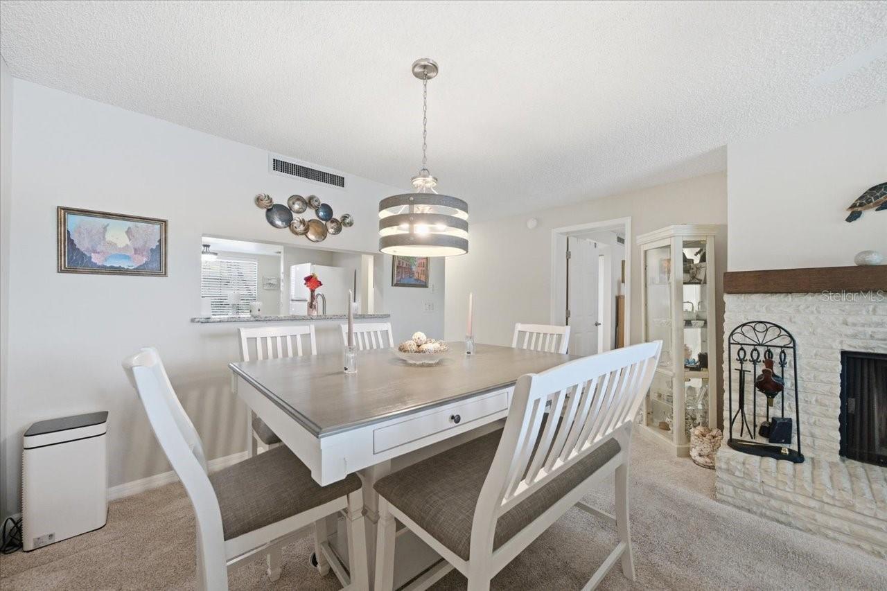 Image 19 of 58 For 2824 Countryside Boulevard 315