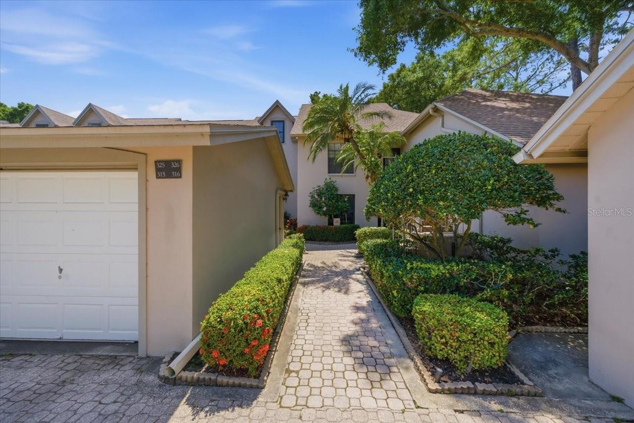 Image 6 of 58 For 2824 Countryside Boulevard 315