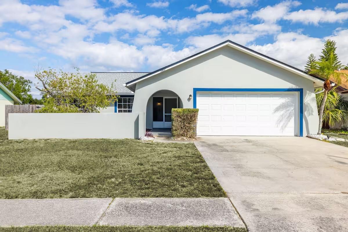 Details for 10017 86th Street, SEMINOLE, FL 33777