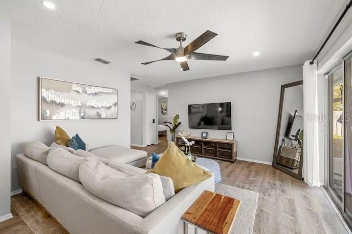 Image 23 of 28 For 10017 86th Street