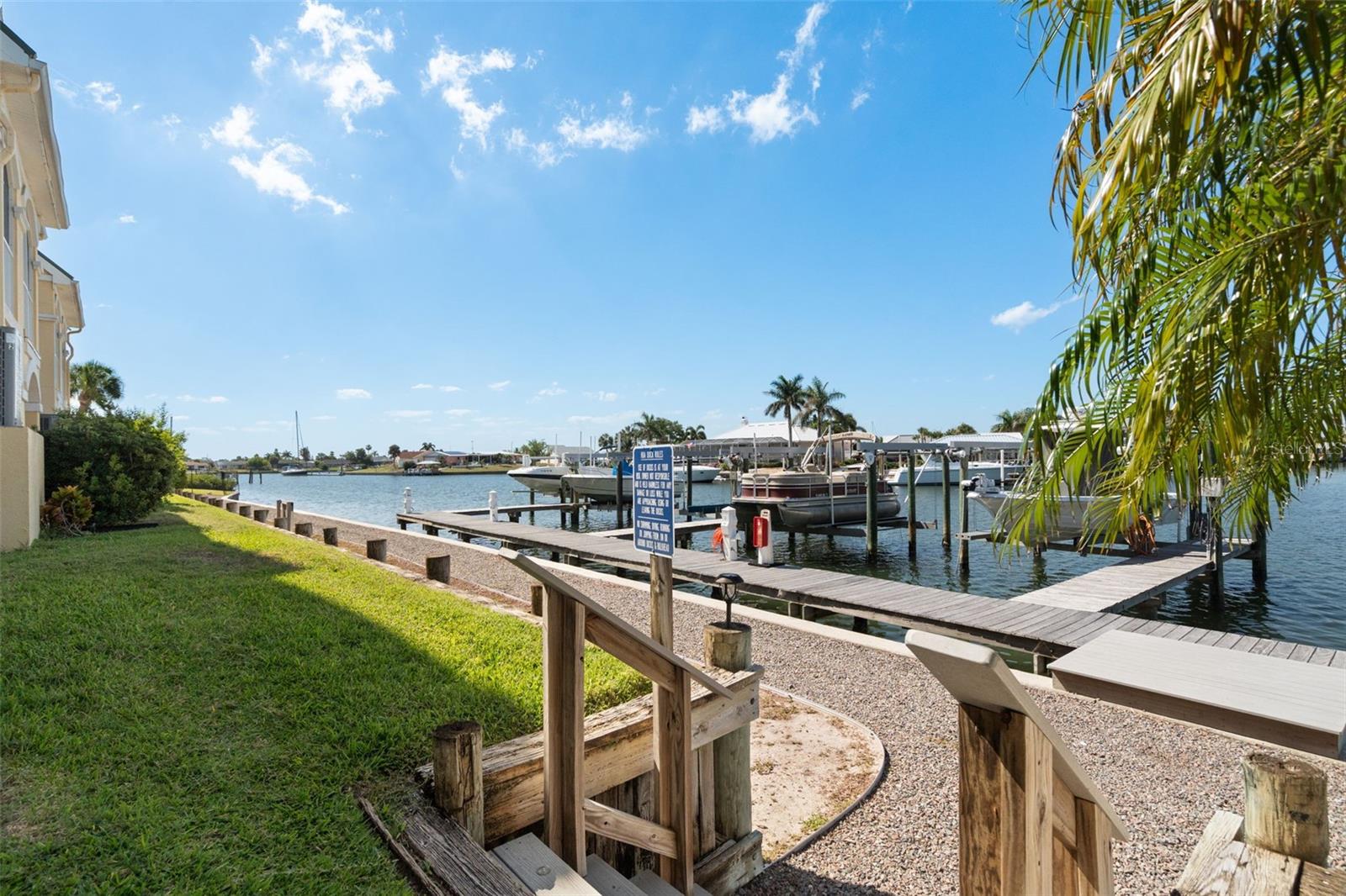 Image 7 of 50 For 6420 Sunset Bay Circle