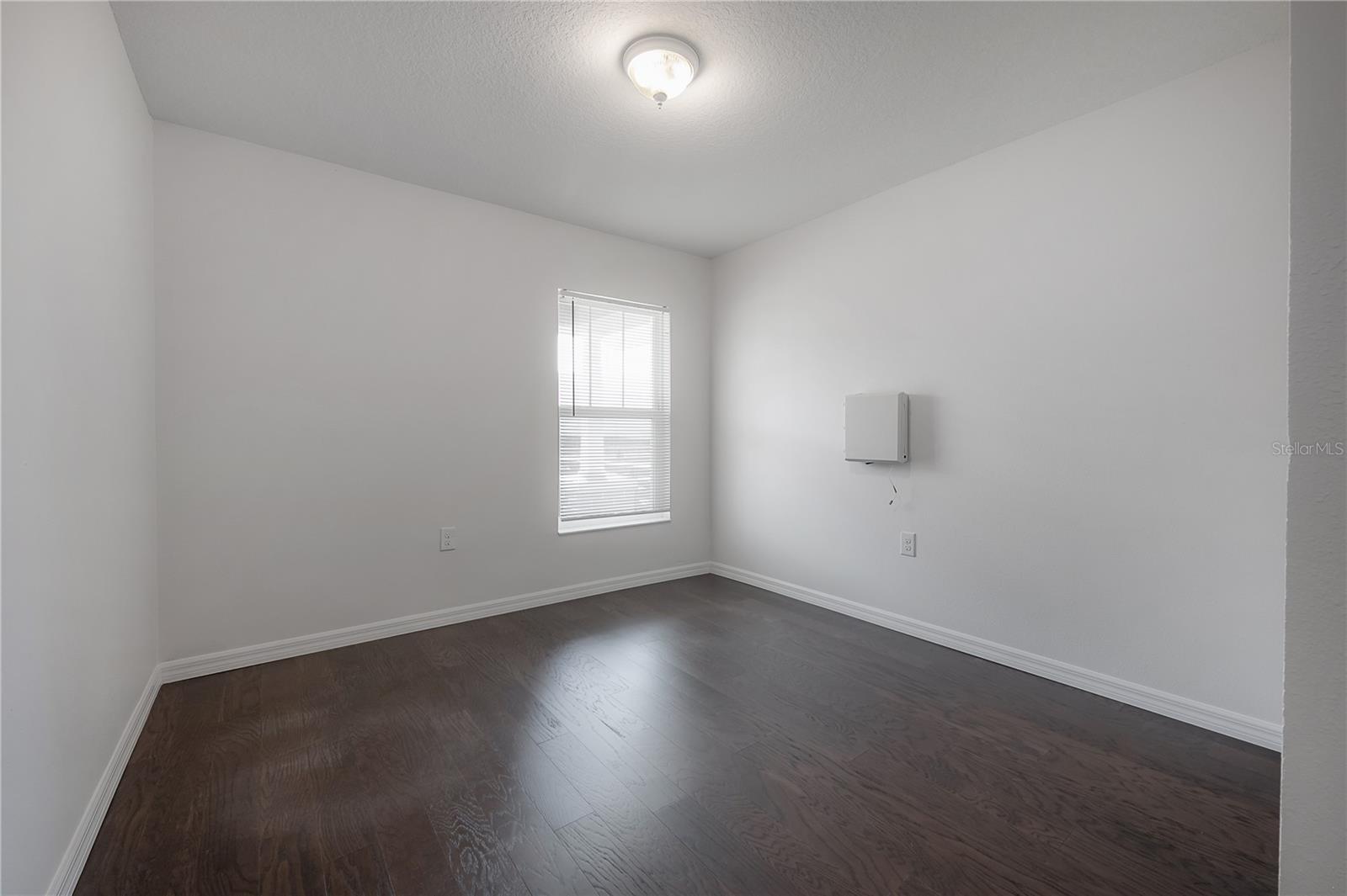 Image 32 of 41 For 4022 Marguerite Street