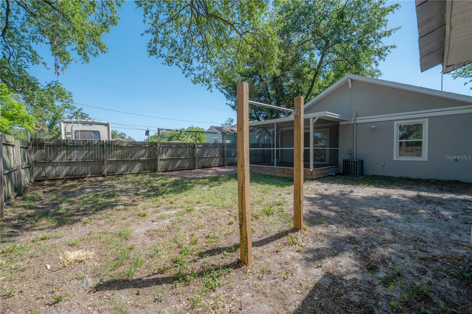 Image 41 of 41 For 4022 Marguerite Street