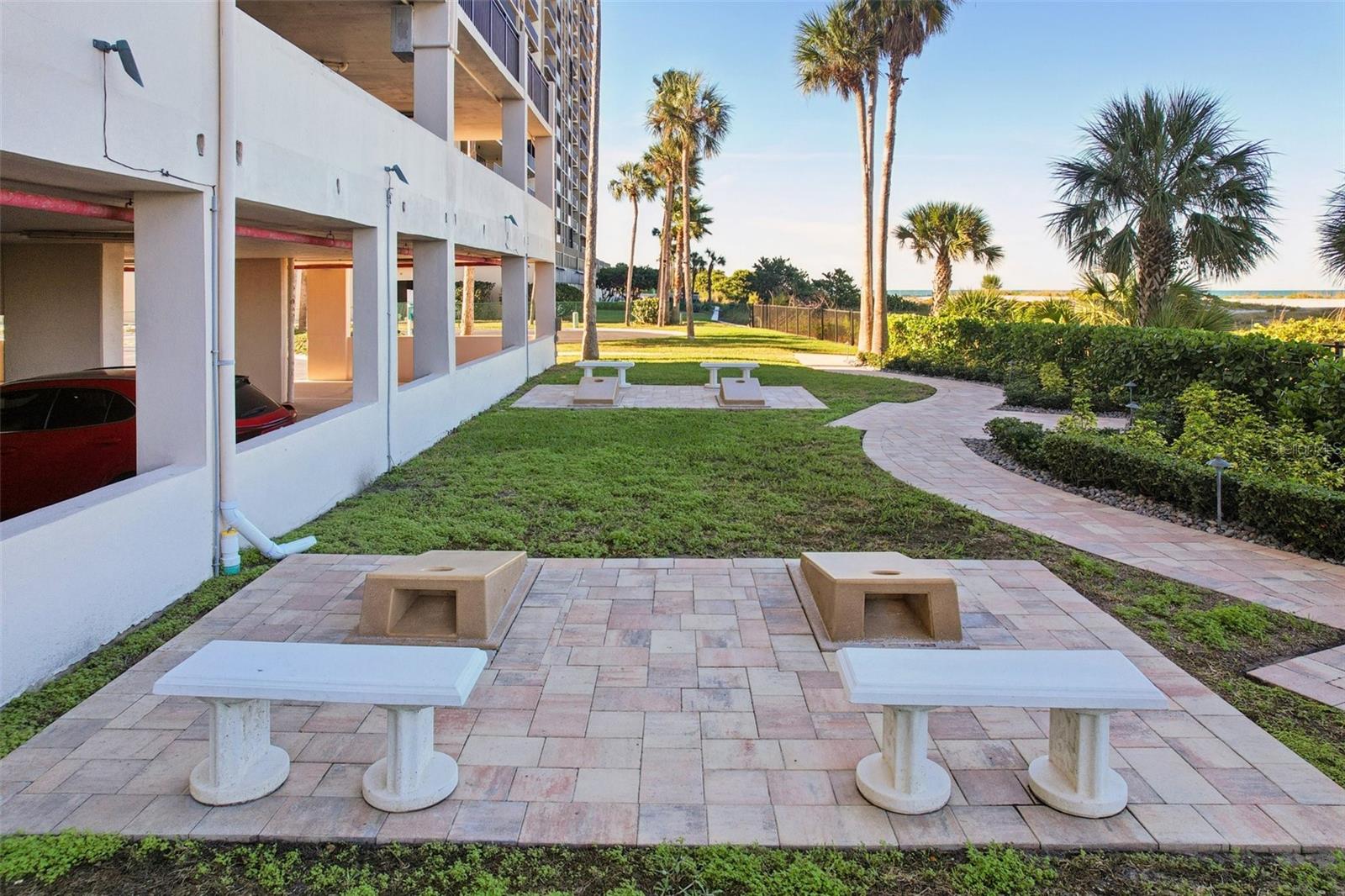 Image 22 of 26 For 1270 Gulf Boulevard 701