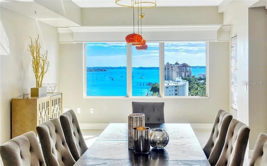 Image 15 of 42 For 1111 Ritz Carlton Drive 1004