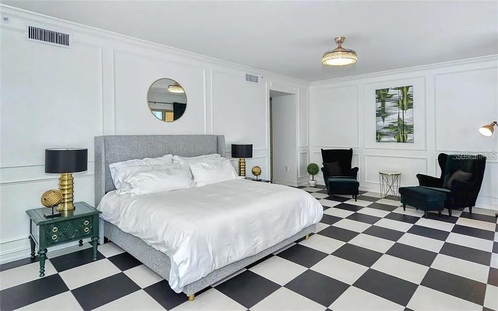 Image 23 of 42 For 1111 Ritz Carlton Drive 1004
