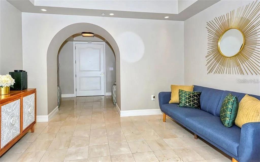 Image 9 of 42 For 1111 Ritz Carlton Drive 1004