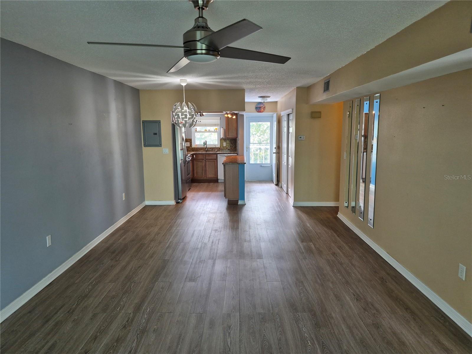 Image 15 of 15 For 4939 Floramar Terrace 203