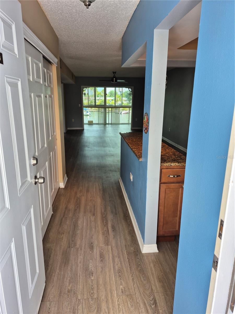 Image 2 of 15 For 4939 Floramar Terrace 203