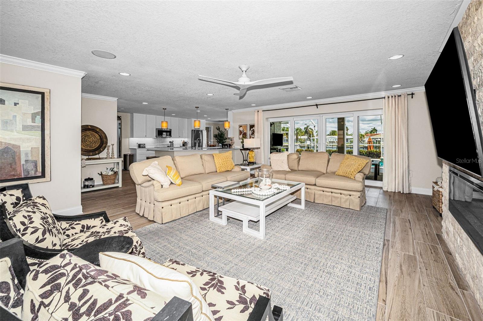 Image 19 of 92 For 5008 Galleon Court