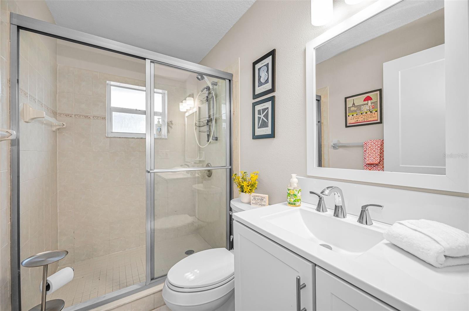 Image 33 of 92 For 5008 Galleon Court